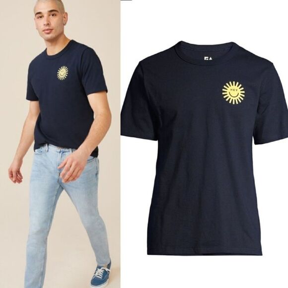 Bundle of 2 Free Assembly Men's Short Sleeve Graphic T-Shirt - Picture 4 of 12